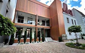 Argo Apartments